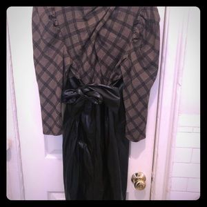 Chic leather Eva Mendes Dress